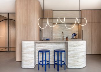 KITCHEN-Durasein-presente-une-cuisine-qui-donne-leau-a-la-bouche